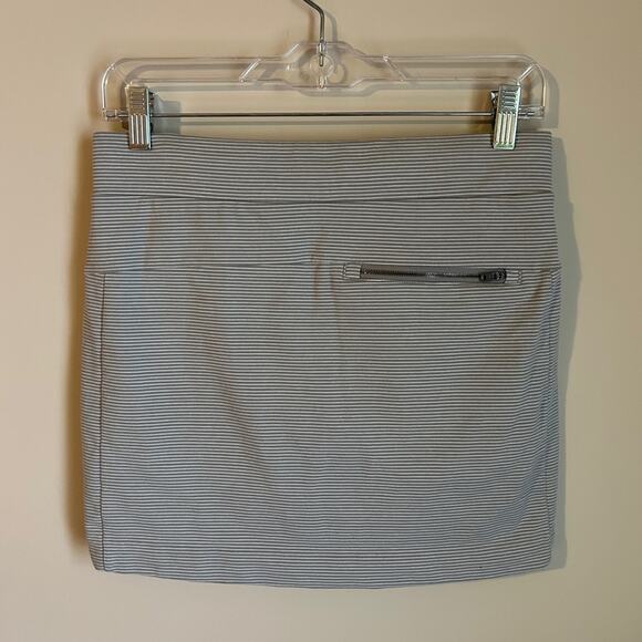 Athleta Gray/White Striped Pull-On Mini Built-In Shorts Athletic Skort Size XXS - Picture 6 of 11